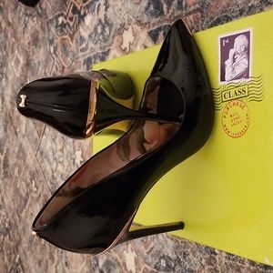 Ted Baker KAAWA Black Pumps
